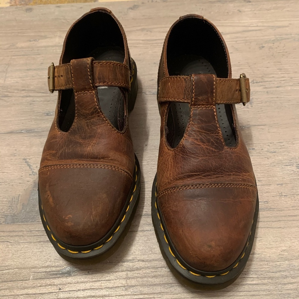 Dr. Martens Brown Mary Janes
